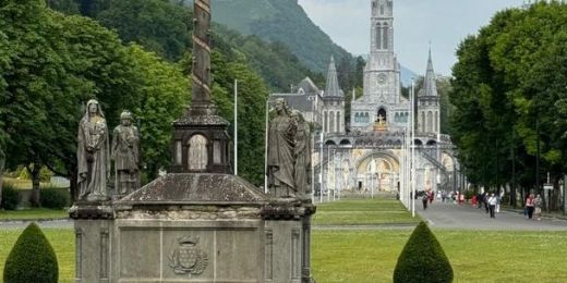 Lourdes