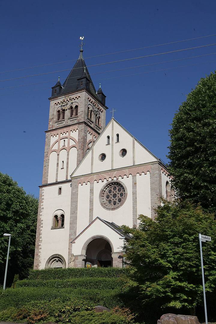 csm_Kirche-neu_682fe26903